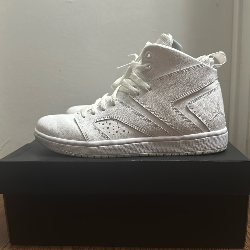 Jordan Flight Legend